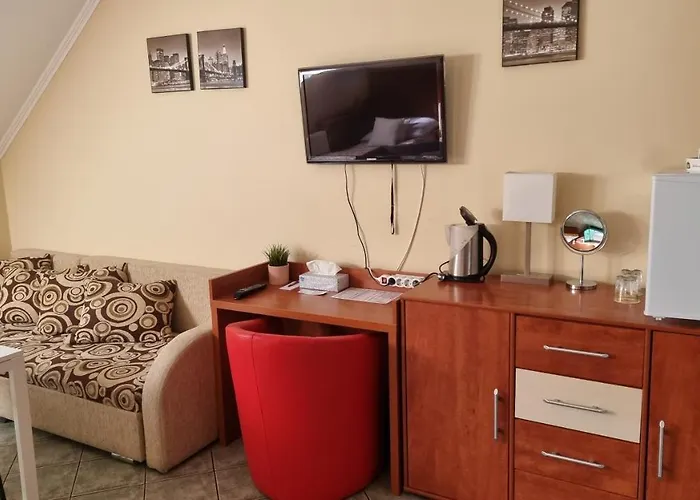 Club Haus 502 Nocleg ze śniadaniem