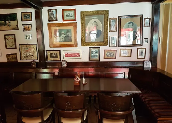 Club Haus 502 Kalocsa